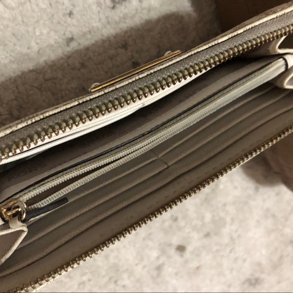 Wallet - Picture 8 of 8